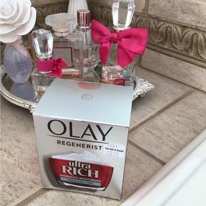 Okay regenerist moisturizer NIew